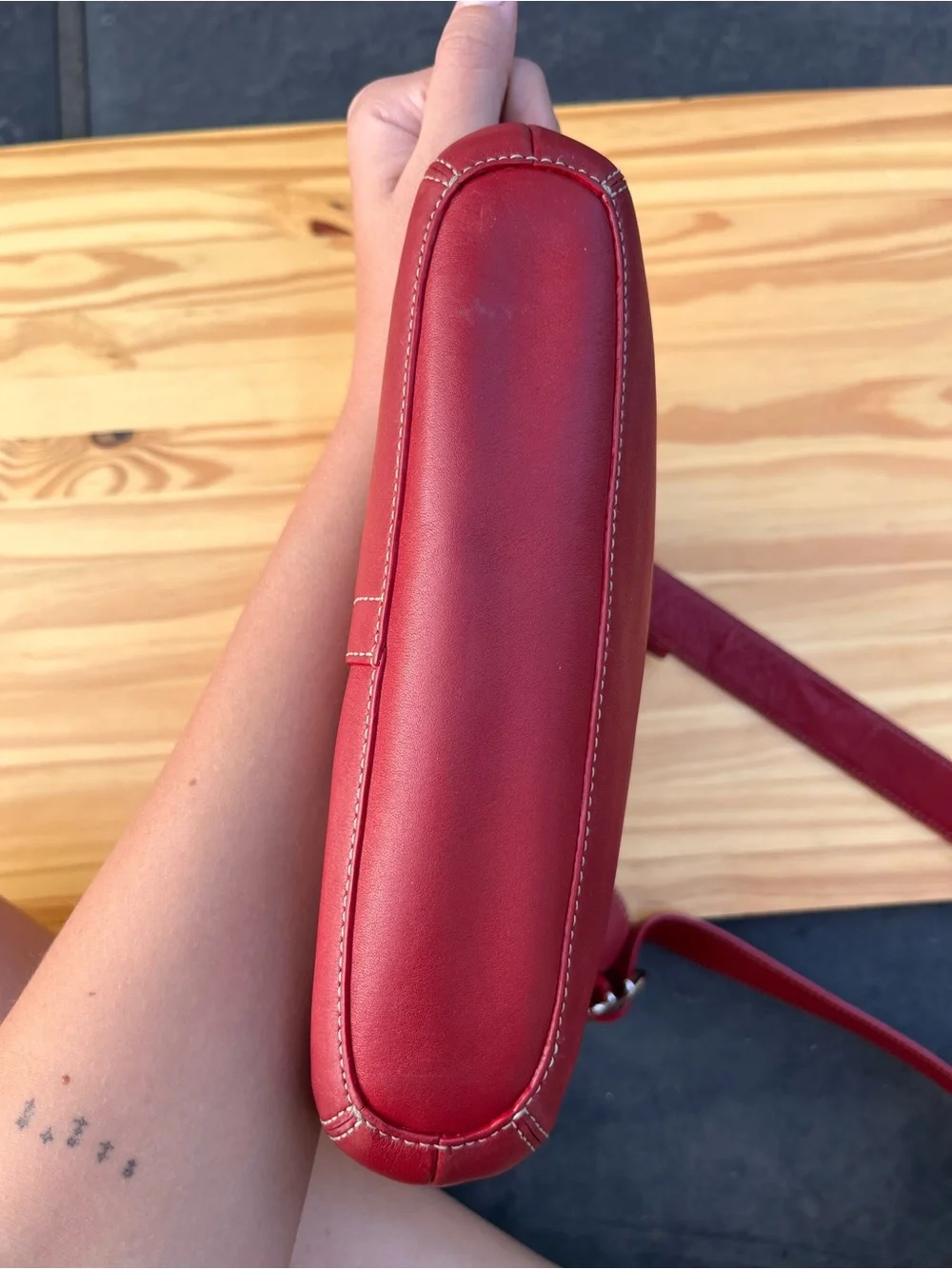 Vintage Coach Red Leather Crossbody Timeless Women's Shoulder Bag